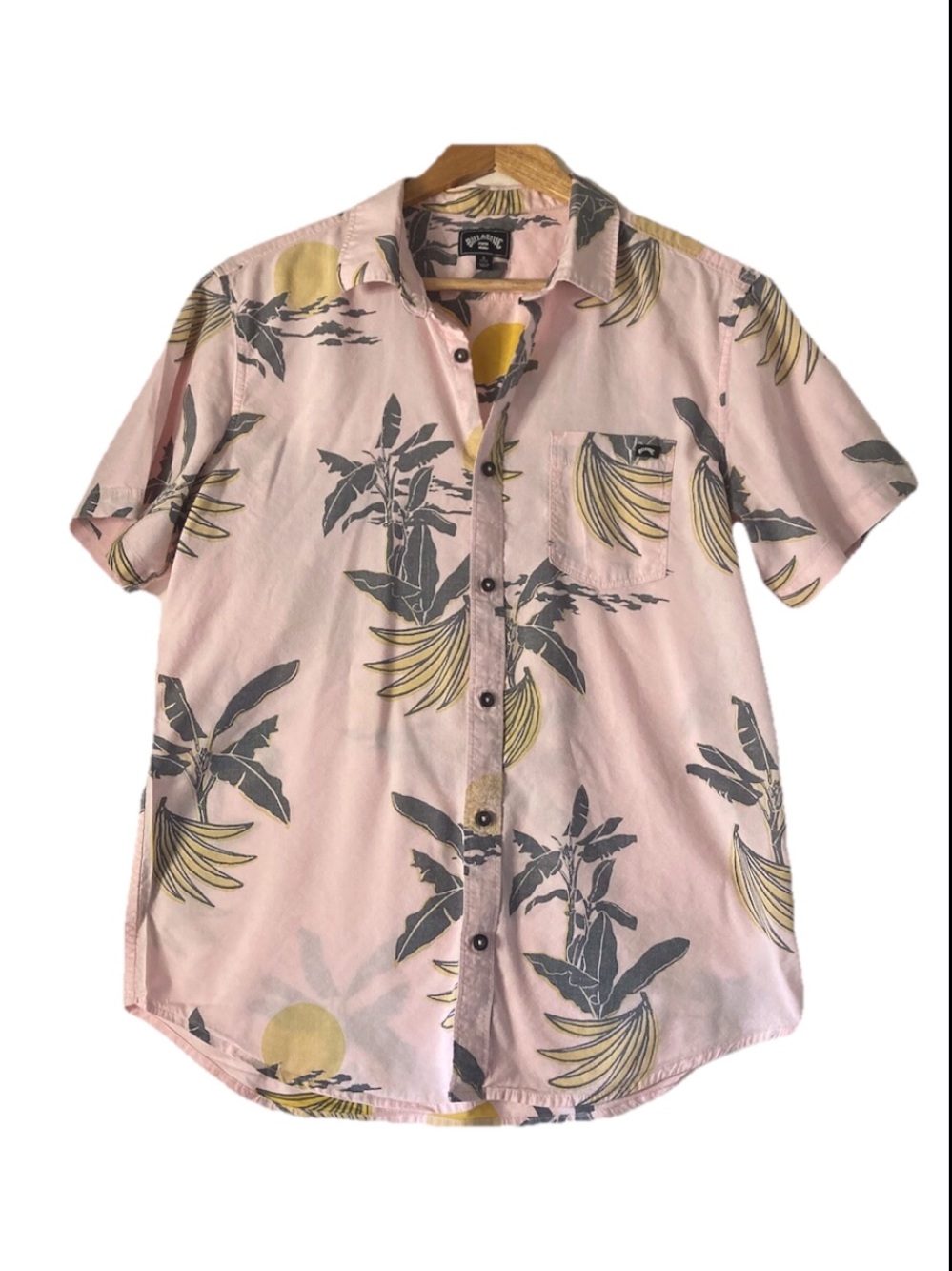 Billabong Hawaiian Shirt Mens Size S, Pink Short Sleeve Button Up, Palm Leaves